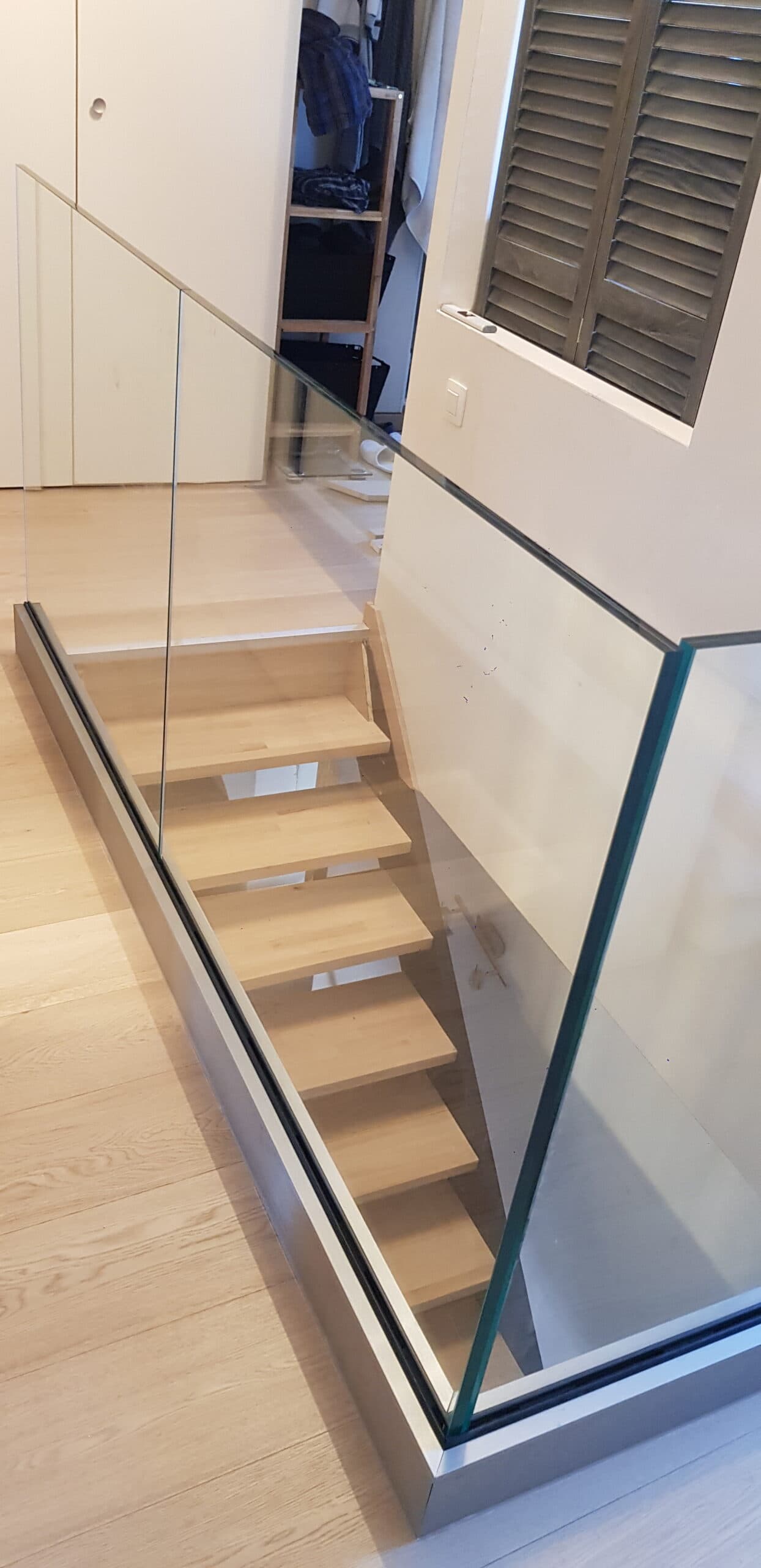 Garde-corps en verre pour escalier intérieur