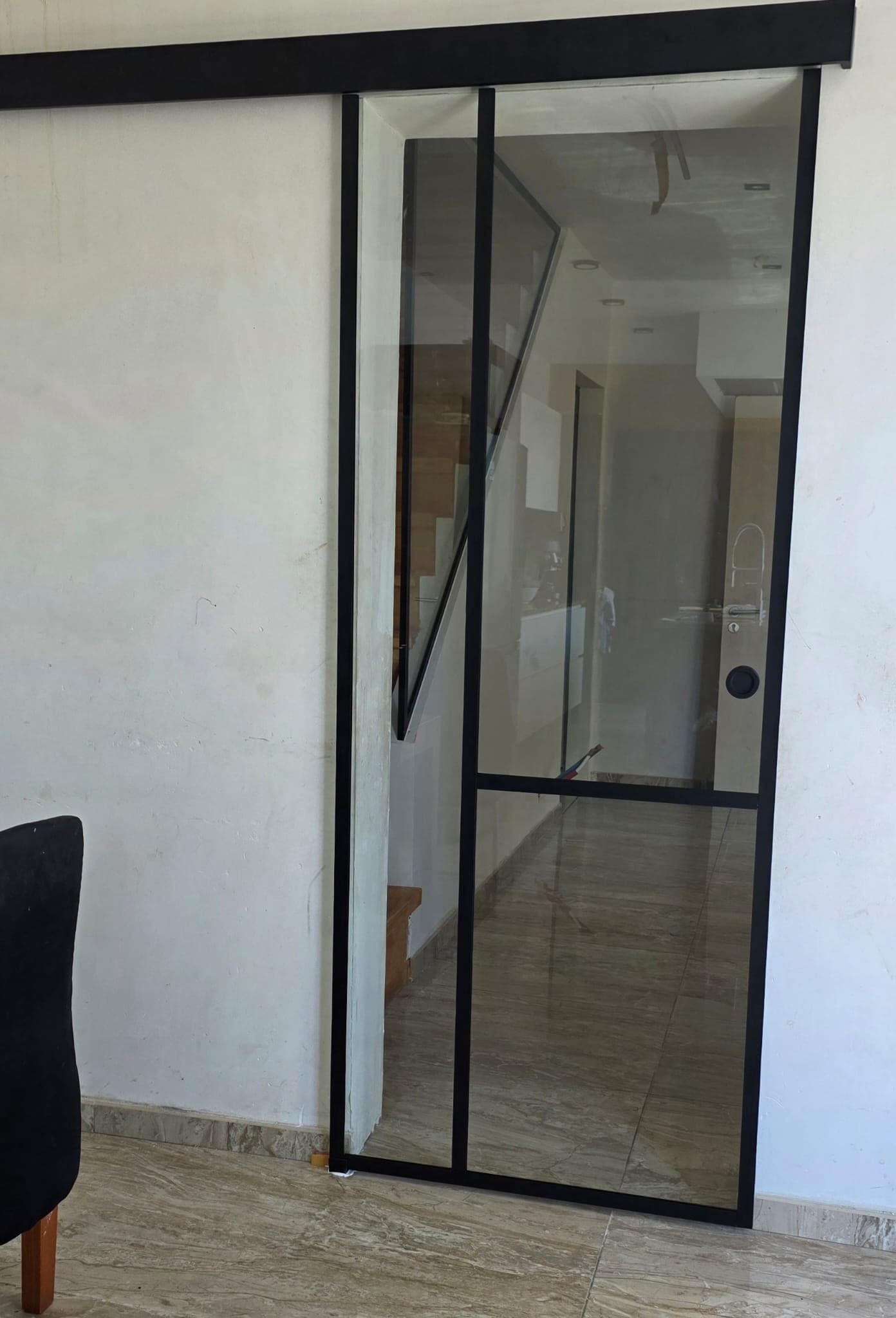 Porte coulissante en verre sur mesure — réalisation 2